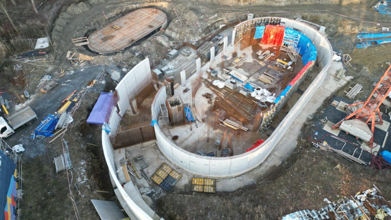 Stavba pokračuje – polovina února přináší viditelný posun