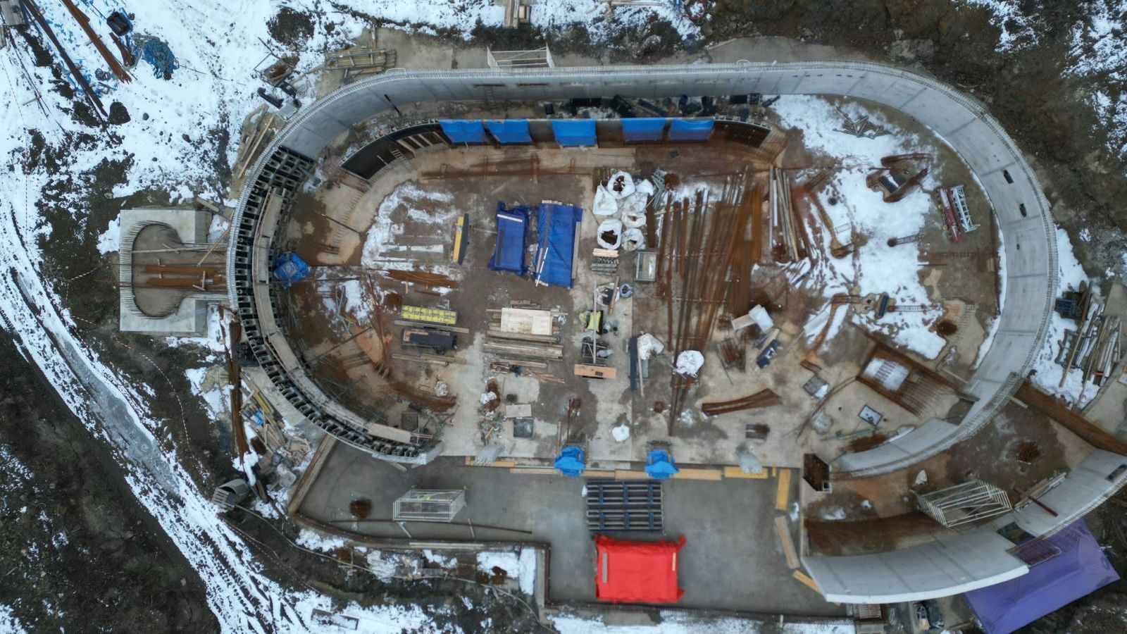 Stavba pokračuje – polovina února přináší viditelný posun